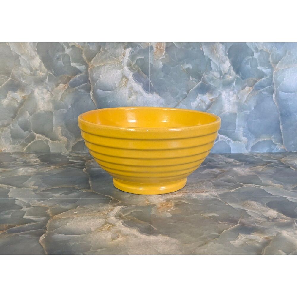 Bauer # 12 Ringware Bowl